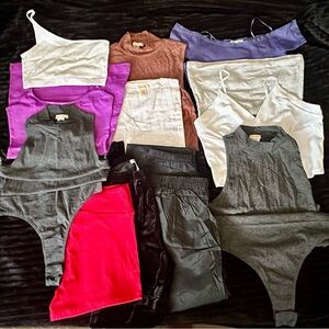 12pc Bozzolo Women’s Clothing Lot Mixed sizes S,M,L *READ*